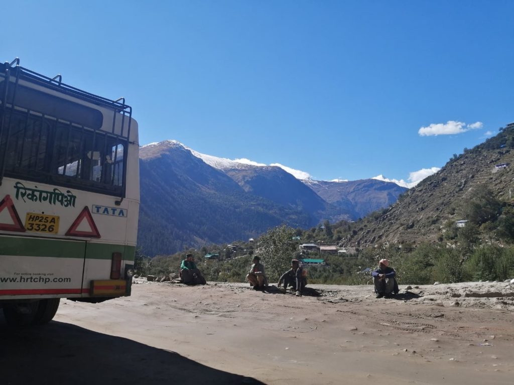 People waiting to get the bus to fixed in Sangla