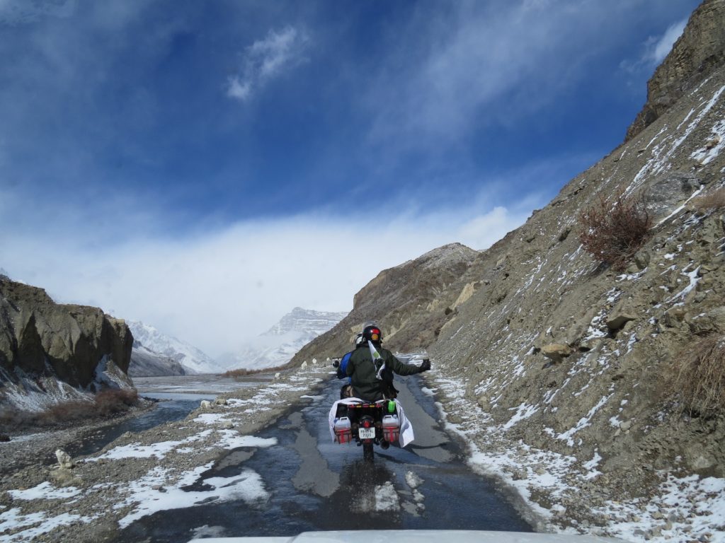 Thumbs up for the view | Spiti snow leopard trail