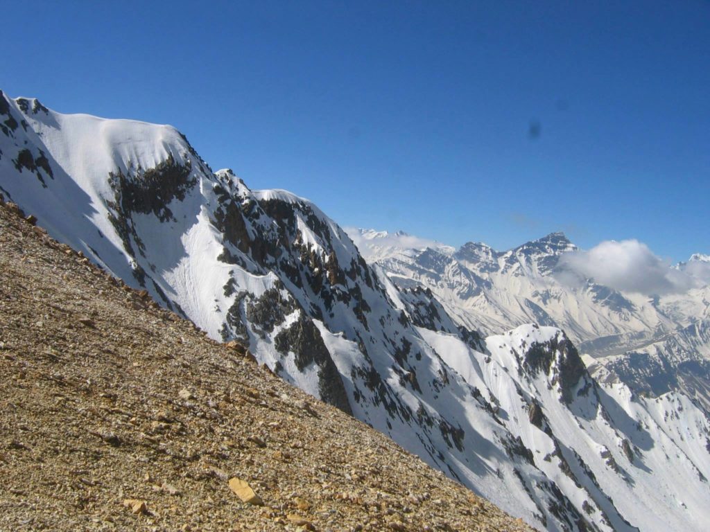 Charang La - Scenary from the top (notice the scree) | Kinnaur Kailash Parikrama trek blog