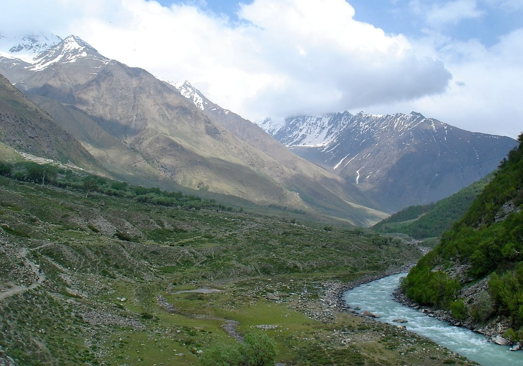 Trail ahead of Nagasthi ITBP camp of Chitkul
