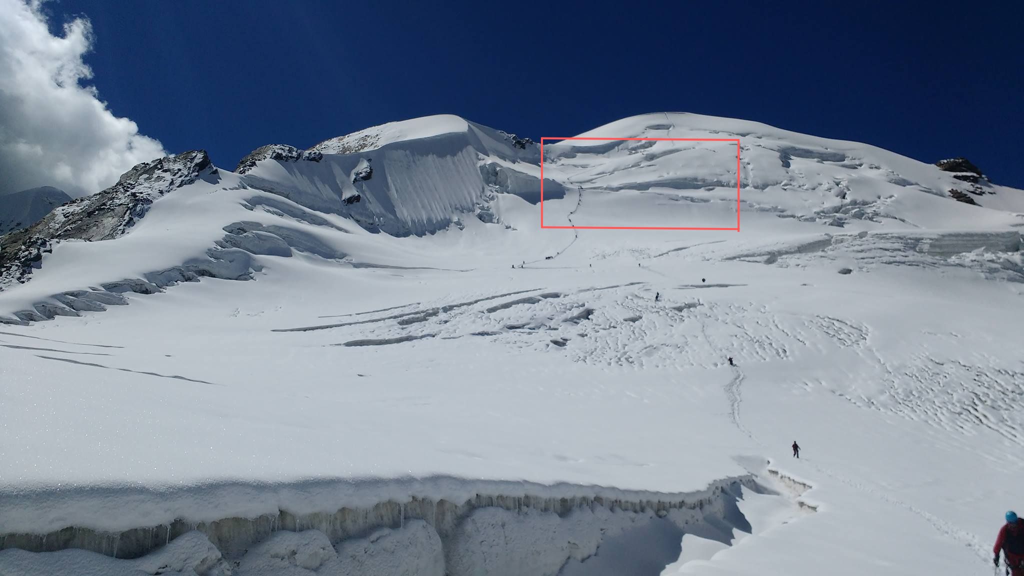 Slab avalanche zone of Draupadi ka Danda 2 Peak